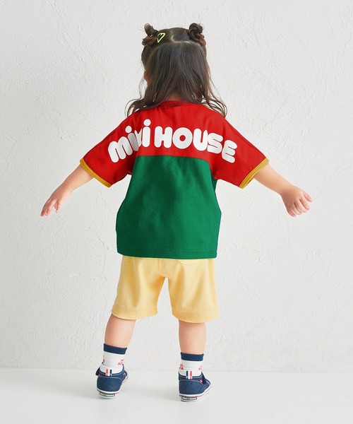 MIKI HOUSE(ミキハウス)の「【WEB限定】バイカラー バックロゴ半袖Tシャツ(Tシャツ/カットソー・キッズ・ローズ/グリーン/ブラック/ライトグリーン・130cm/120cm/110cm/100cm/90cm/80cm)」の13枚目の写真