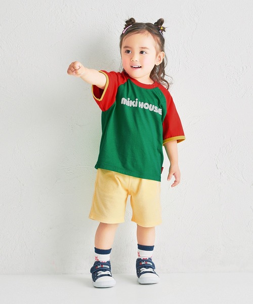 MIKI HOUSE(ミキハウス)の「【WEB限定】バイカラー バックロゴ半袖Tシャツ(Tシャツ/カットソー・キッズ・ローズ/グリーン/ブラック/ライトグリーン・130cm/120cm/110cm/100cm/90cm/80cm)」の12枚目の写真