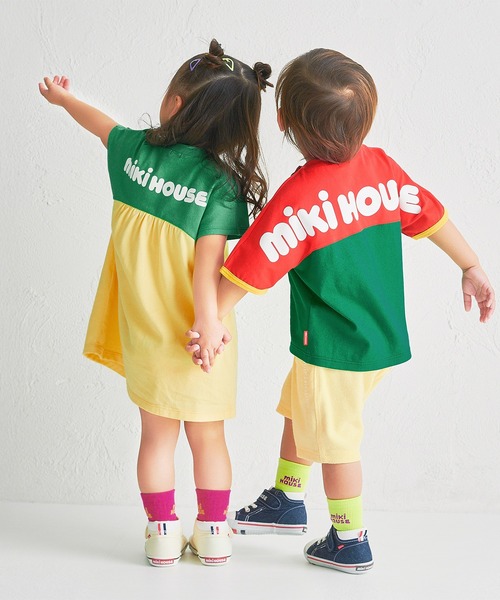 MIKI HOUSE(ミキハウス)の「【WEB限定】バイカラー バックロゴ半袖Tシャツ(Tシャツ/カットソー・キッズ・ローズ/グリーン/ブラック/ライトグリーン・130cm/120cm/110cm/100cm/90cm/80cm)」の15枚目の写真