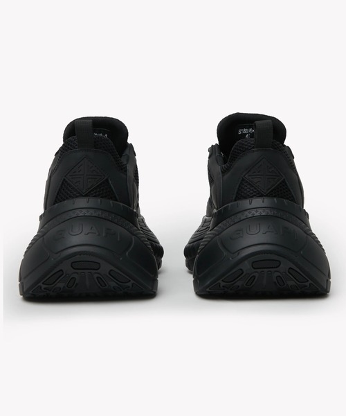 L.H.P(エルエイチピー)の「GUAPI/グアピ/ALL Black Track Star(スニーカー・メンズ・ブラック・41/43/44/42)」の5枚目の写真