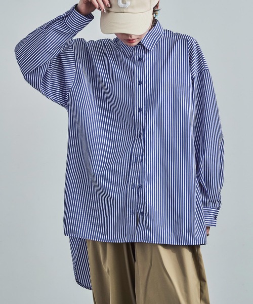 Fashion Letter（ファッションレター）の「テールカット ストライプシャツ（シャツ/ブラウス・レディース・レッド/サックスブルー/ブルー・M）」の3枚目の写真