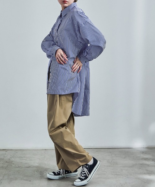Fashion Letter（ファッションレター）の「テールカット ストライプシャツ（シャツ/ブラウス・レディース・レッド/サックスブルー/ブルー・M）」の8枚目の写真