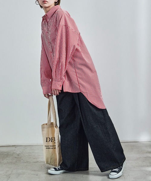 Fashion Letter（ファッションレター）の「テールカット ストライプシャツ（シャツ/ブラウス・レディース・レッド/サックスブルー/ブルー・M）」の15枚目の写真