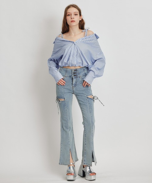 REDYAZEL（レディアゼル）の「ベアレイヤードストライプバルーンオフショルブラウス（シャツ/ブラウス・レディース・ベージュ系その他/ホワイト系その他/ブルー系その他・FREE）」の10枚目の写真