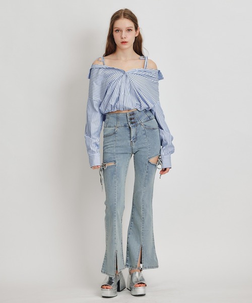 REDYAZEL（レディアゼル）の「ベアレイヤードストライプバルーンオフショルブラウス（シャツ/ブラウス・レディース・ベージュ系その他/ホワイト系その他/ブルー系その他・FREE）」の11枚目の写真