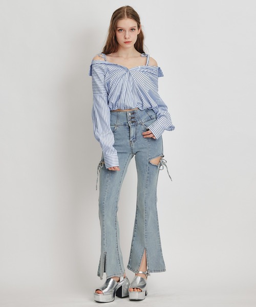 REDYAZEL（レディアゼル）の「ベアレイヤードストライプバルーンオフショルブラウス（シャツ/ブラウス・レディース・ベージュ系その他/ホワイト系その他/ブルー系その他・FREE）」の5枚目の写真