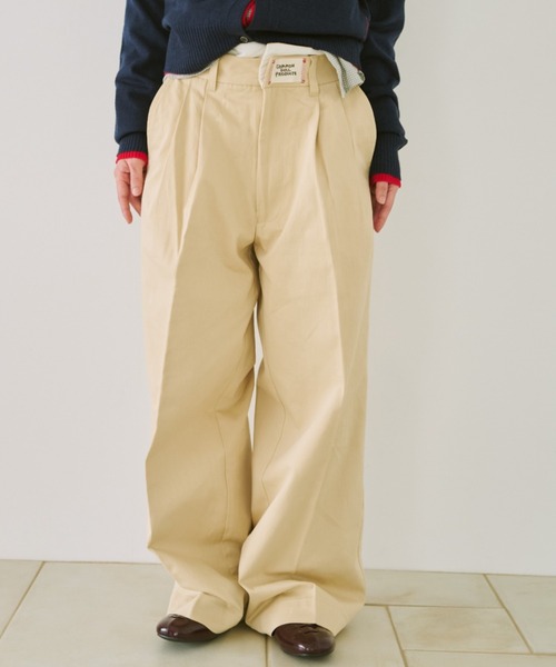 common gull products.(コモンガルプロダクツ)の「二層の腰周りなチノパンツ(チノパンツ・レディース・アイボリー/ベージュ系/チャコール・MEDIUM/LARGE/SMALL)」の3枚目の写真