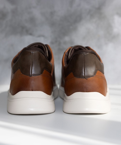 ROCKPORT(ロックポート)の「【MEN】TRISTEN/トリステン ステップアクティベイテッド スニーカー(スニーカー・メンズ・ブラウン・27.5cm/27.0cm/26.5cm/26.0cm/25.0cm/25.5cm/24.5cm)」の4枚目の写真