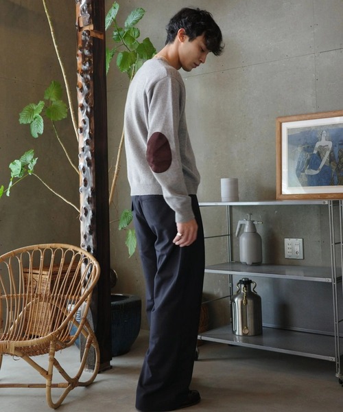 skoool（スクール）の「エルボーパッチVネックニット／パッチデザイン × 柔らかタッチ素材（Tシャツ/カットソー・メンズ・ネイビー/グレー・MEDIUM/LARGE）」の16枚目の写真