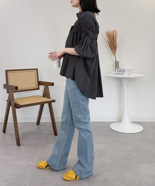 RCD(アールシーディー)の「ブラウス風ピンタックギャザーカットソー(Tシャツ/カットソー・レディース・ホワイト/チャコールグレー/ブラック・M-L/LL~3L)」の21枚目の写真