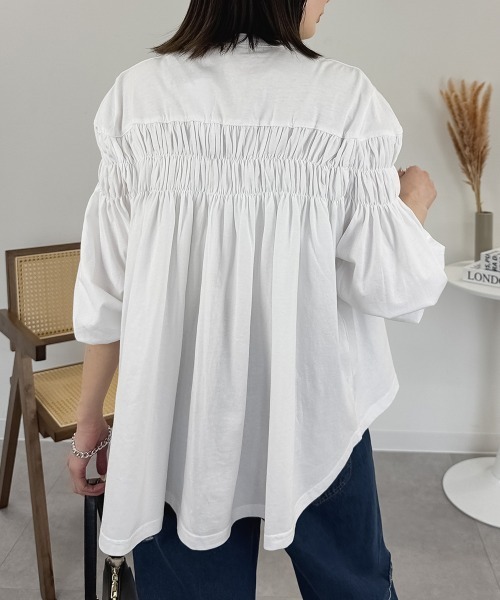RCD(アールシーディー)の「ブラウス風ピンタックギャザーカットソー(Tシャツ/カットソー・レディース・ホワイト/チャコールグレー/ブラック・M-L/LL~3L)」の7枚目の写真