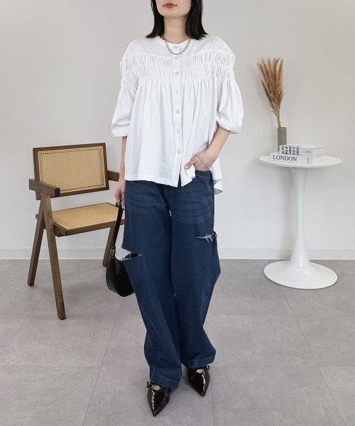 RCD(アールシーディー)の「ブラウス風ピンタックギャザーカットソー(Tシャツ/カットソー・レディース・ホワイト/チャコールグレー/ブラック・M-L/LL~3L)」の14枚目の写真