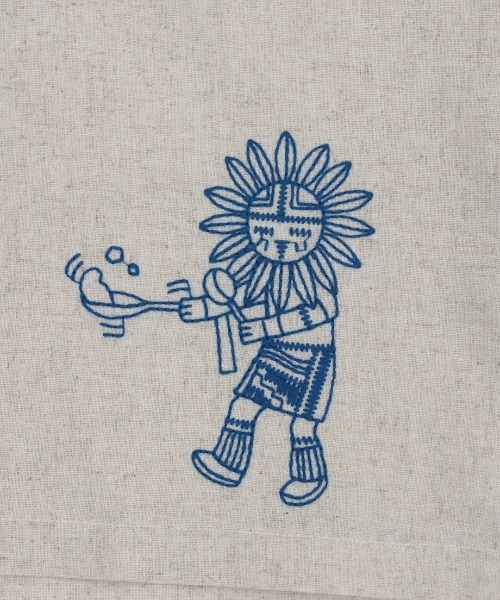 チチカカ(チチカカ)の「カッチーナ刺繍シャツ(シャツ/ブラウス・レディース・ナチュラル/レッド/ブラック・FREE)」の17枚目の写真