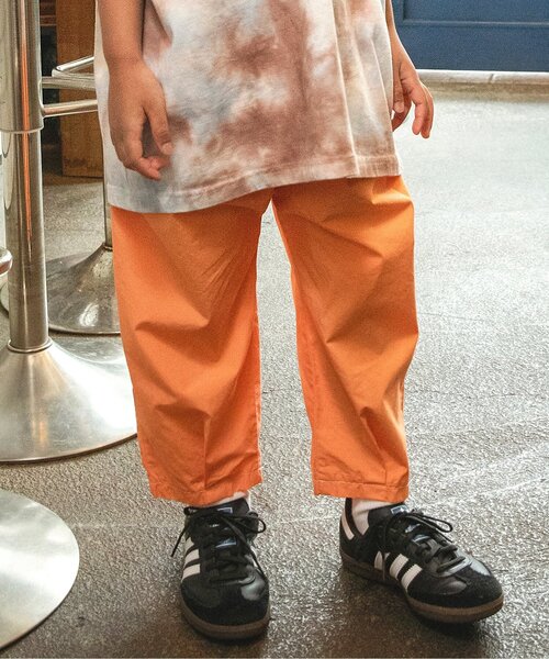 BREEZE（ブリーズ）の「ダブルタックイージーワイドパンツ（その他パンツ・キッズ・ベージュ/チャコール/オレンジ/パープル/イエロー/ブルー・90/100/110/120/130/140/150/160）」の6枚目の写真
