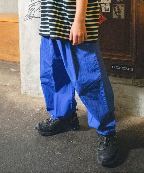 BREEZE（ブリーズ）の「ダブルタックイージーワイドパンツ（その他パンツ・キッズ・ベージュ/チャコール/オレンジ/パープル/イエロー/ブルー・90/100/110/120/130/140/150/160）」の3枚目の写真