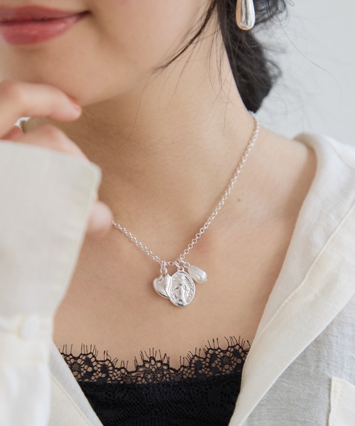 VIS（ビス）の「チャームコンビチェーンネックレス（ネックレス・レディース・シルバー/ゴールド・FREE）」の6枚目の写真