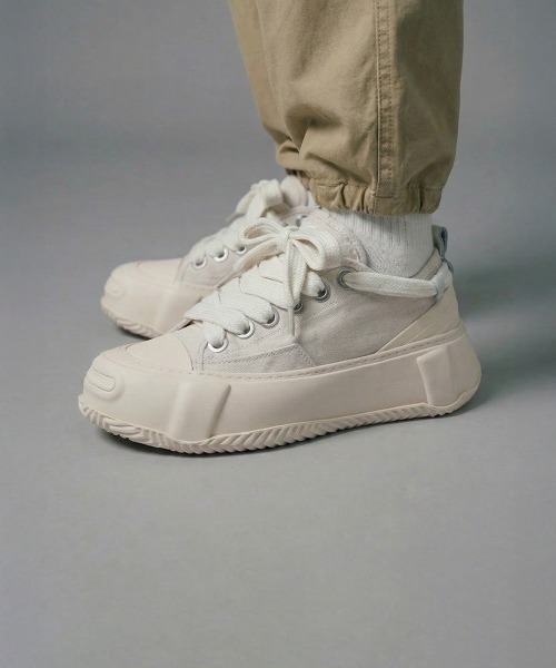 ディストーション ブロック ロー DISTORTION BLOCK LOW White