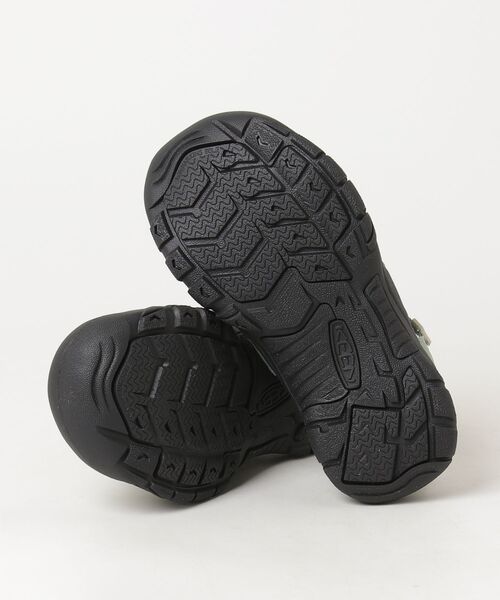 KEEN(キーン)の「NEWPORT H2 / ニューポート エイチツー / キッズ サンダル(サンダル・キッズ・ライトグリーン・23.5cm/22.5cm/22cm/21cm/20cm)」の3枚目の写真