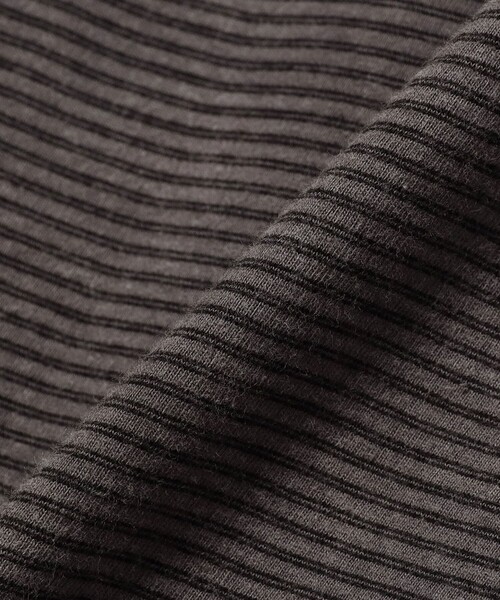 FRUIT OF THE LOOM(フルーツオブザルーム)の「FRUIT OF THE LOOM / Fade Border T-Shirt(Tシャツ/カットソー・メンズ・ネイビー/チャコールグレー・L/M/S/XL)」の4枚目の写真