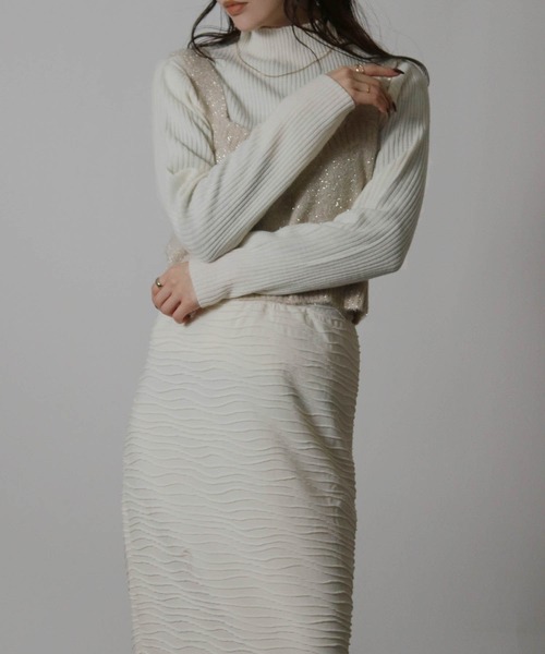 NYLAUS（ナイラス）の「【SG】ハイネック リブニットプルオーバー インナー（ニット/セーター・レディース・イエロー/ベージュ/オフホワイト/ブルー/ブラック・L）」の2枚目の写真