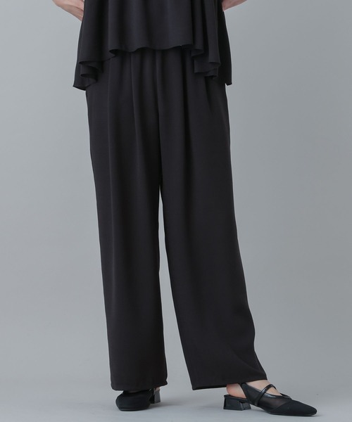 GLOBAL WORK（グローバルワーク）の「MATINEE LINE/ギャザーイージーパンツ/656157（その他パンツ・レディース・ベージュ/スミクロ/ネイビー系・LARGE/MEDIUM）」の8枚目の写真