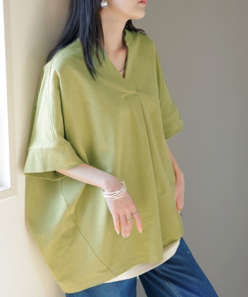 HUG.U(ハグユー)の「ドライタッチ半袖スキッパーカットソー(Tシャツ/カットソー・レディース・オリーブ/グレー/ホワイト・FREE)」の3枚目の写真