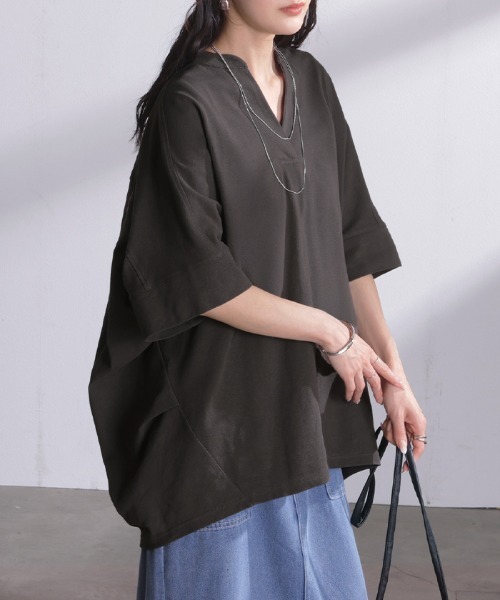 HUG.U(ハグユー)の「ドライタッチ半袖スキッパーカットソー(Tシャツ/カットソー・レディース・オリーブ/グレー/ホワイト・FREE)」の13枚目の写真
