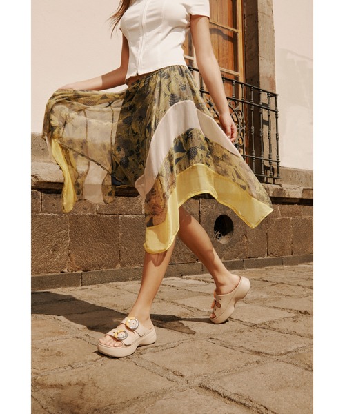crocs(クロックス)の「クロックス サタデー プラットフォーム ディップドバックル サンダル W / crocs SatPlatformDippedBuckleSndlW(サンダル・レディース・ダークベージュ/ライトピンク・25cm/24cm/23cm/22cm/21cm)」の15枚目の写真