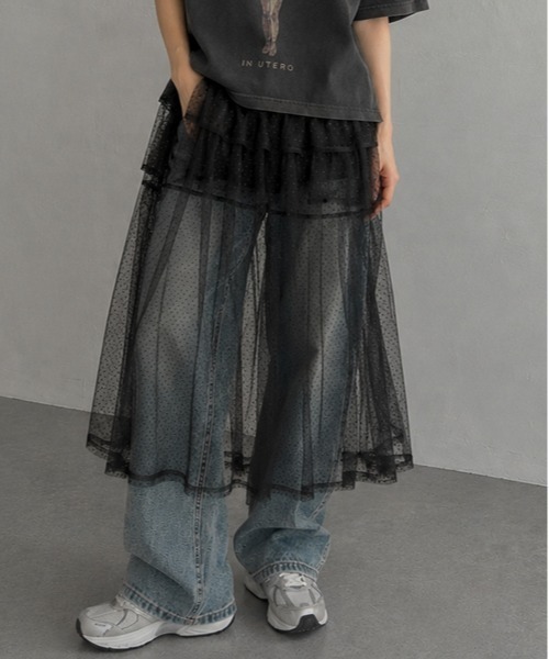 Chiina(チーナ)の「Chiina / ドット柄チュールティアードラップスカート(スカート・レディース・グレー/ホワイト/ブラック・FREE)」の4枚目の写真