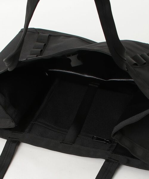 LOGOS(ロゴス)の「【LOGOS/ロゴス】DryCore トートバッグ(防水)/耐水圧20000mm(トートバッグ・メンズ・ネイビー/ブラック・FREE)」の4枚目の写真