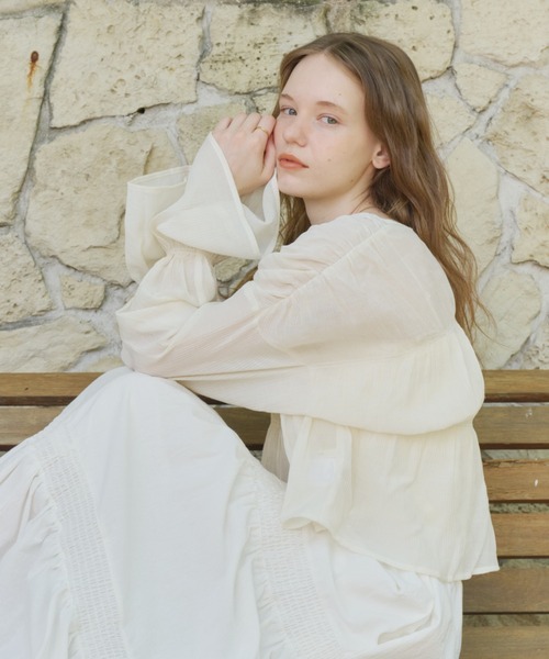 OLUN(オルン)の「2way sheer cardigan/2wayデザインシアーカーディガン(カーディガン/ボレロ・レディース・グリーン/ベージュ/ブラック/アイボリー・FREE)」の7枚目の写真