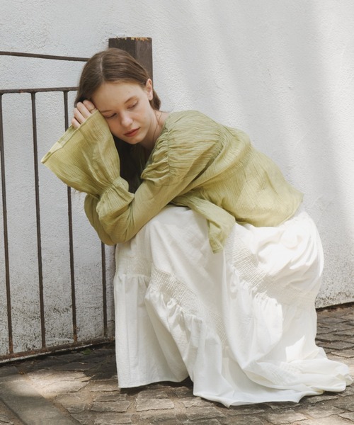 OLUN(オルン)の「2way sheer cardigan/2wayデザインシアーカーディガン(カーディガン/ボレロ・レディース・グリーン/ベージュ/ブラック/アイボリー・FREE)」の10枚目の写真