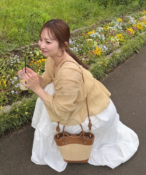 OLUN(オルン)の「2way sheer cardigan/2wayデザインシアーカーディガン(カーディガン/ボレロ・レディース・グリーン/ベージュ/ブラック/アイボリー・FREE)」の20枚目の写真
