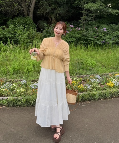 OLUN(オルン)の「2way sheer cardigan/2wayデザインシアーカーディガン(カーディガン/ボレロ・レディース・グリーン/ベージュ/ブラック/アイボリー・FREE)」の21枚目の写真