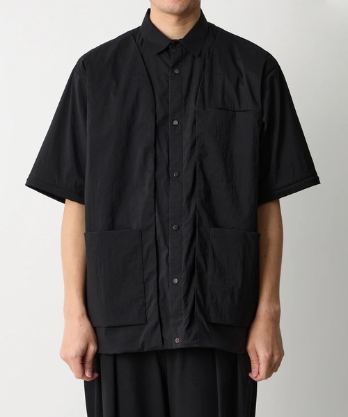 WHITE MOUNTAINEERING（ホワイトマウンテニアリング）の「【White Mountaineering/ホワイトマウンテニアリング】ZIP OFF LAYERED SHIRT（シャツ/ブラウス・メンズ・ブラック・2/1）」の4枚目の写真