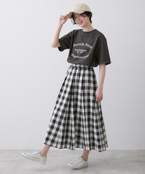 Dessin(デッサン)の「【ユニセックス/洗える】ピグメントロゴTシャツ(Tシャツ/カットソー・レディース・ライトブルー/ベビーピンク/ブラック・04/03/02/01/00)」の6枚目の写真