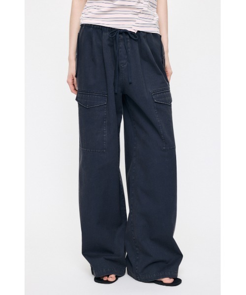 MOUSSY（マウジー）の「POCKET TWILL カーゴパンツ（カーゴパンツ・レディース・オフホワイト/ネイビー/グリーン系その他2・1/2）」の3枚目の写真