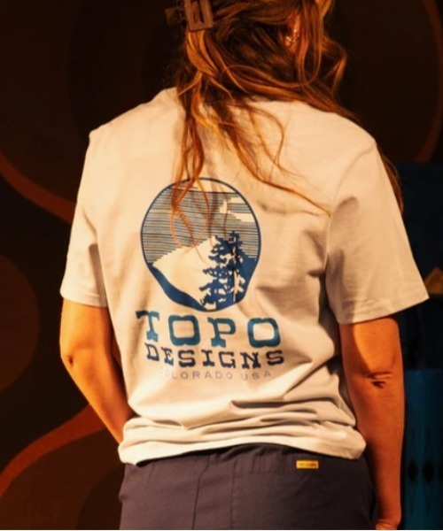 TOPO DESIGNS(トポデザインズ)の「オーガニックコットン100%【TOPO DESIGNS】VINTAGE VIEW TEE S/S M(Tシャツ/カットソー・メンズ・ブルー・SMALL/LARGE/MEDIUM)」の1枚目の写真