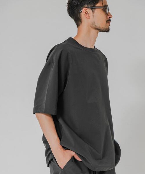 URBAN RESEARCH（アーバンリサーチ）の「COOL DOTS SHORT-SLEEVE T-SHIRTS（Tシャツ/カットソー・メンズ・チャコールグレー/ブラック/ネイビー・MEDIUM/LARGE）」の19枚目の写真