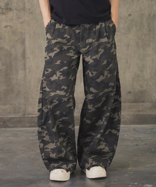 ILL'S（イルズ）の「タック バック刺繍入り デニムパンツ / 2-TUCK BACK EMBROIDERED DENIM PANTS メンズ ウィメンズ ユニセックス（デニムパンツ・メンズ・ブラック系その他/ネイビー/ブラック・L/M）」の12枚目の写真