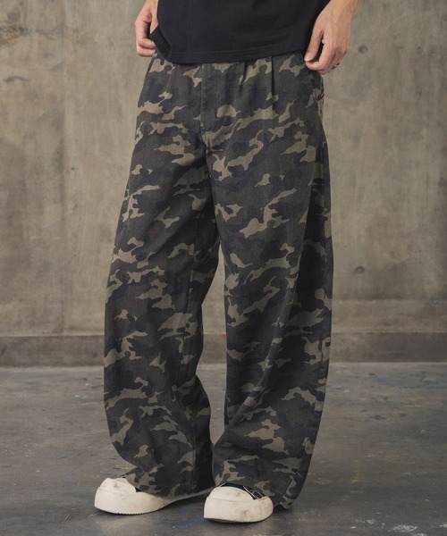 ILL'S（イルズ）の「タック バック刺繍入り デニムパンツ / 2-TUCK BACK EMBROIDERED DENIM PANTS メンズ ウィメンズ ユニセックス（デニムパンツ・メンズ・ブラック系その他/ネイビー/ブラック・L/M）」の13枚目の写真
