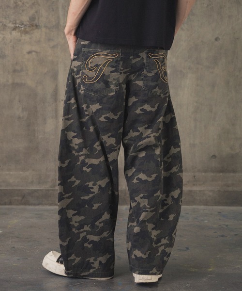 ILL'S（イルズ）の「タック バック刺繍入り デニムパンツ / 2-TUCK BACK EMBROIDERED DENIM PANTS メンズ ウィメンズ ユニセックス（デニムパンツ・メンズ・ブラック系その他/ネイビー/ブラック・L/M）」の15枚目の写真