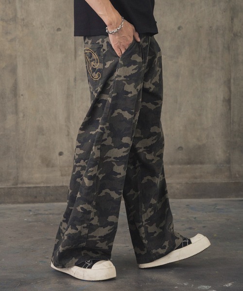 ILL'S（イルズ）の「タック バック刺繍入り デニムパンツ / 2-TUCK BACK EMBROIDERED DENIM PANTS メンズ ウィメンズ ユニセックス（デニムパンツ・メンズ・ブラック系その他/ネイビー/ブラック・L/M）」の16枚目の写真