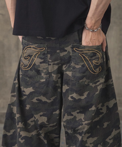 ILL'S（イルズ）の「タック バック刺繍入り デニムパンツ / 2-TUCK BACK EMBROIDERED DENIM PANTS メンズ ウィメンズ ユニセックス（デニムパンツ・メンズ・ブラック系その他/ネイビー/ブラック・L/M）」の18枚目の写真