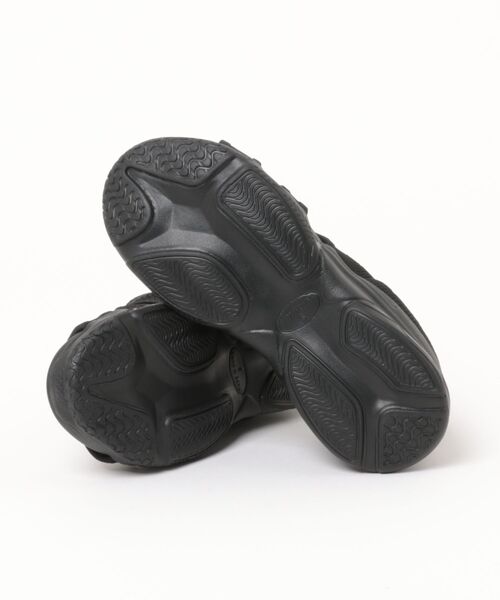 moz(モズ)の「【MOZ】モズ 透かし編みニットストレッチスニーカーサンダル MZ-251217(サンダル・レディース・グレー/ブラック・S/M/L/LL)」の4枚目の写真