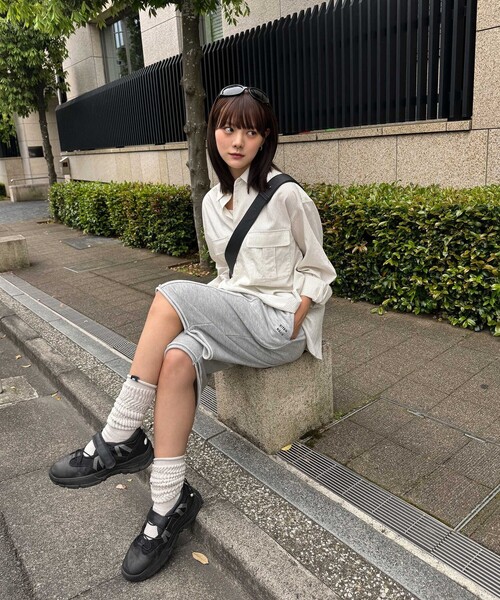 CITEN(シテン)の「<CITEN>スウェットショートパンツ(スウェットパンツ・レディース・ダークグレー/ライトグレー・S/M)」の2枚目の写真