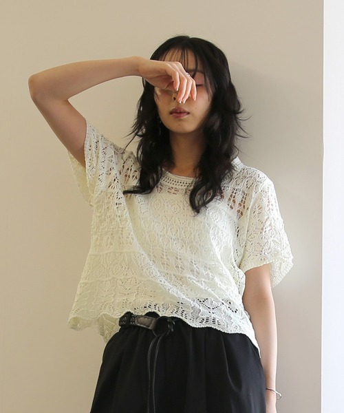 No one knows(ノーワンノーズ)の「ZOZO限定 インナー付き透かし編みニットプルオーバー(その他トップス・レディース・ブラック/アイボリー・FREE)」の7枚目の写真