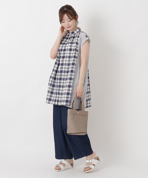 one'sterrace(ワンズテラス)の「雑材テープバケツトート(トートバッグ・レディース・ベージュ系その他7/アイボリー系8/ブラック系8・99)」の6枚目の写真