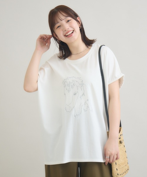 meeny miny（ミーニーマイニー）の「【おひさま牧場】  ｢グレイ｣刺繍Tシャツ（Tシャツ/カットソー・レディース・ホワイト/ブラック・M-L/S-M）」の2枚目の写真