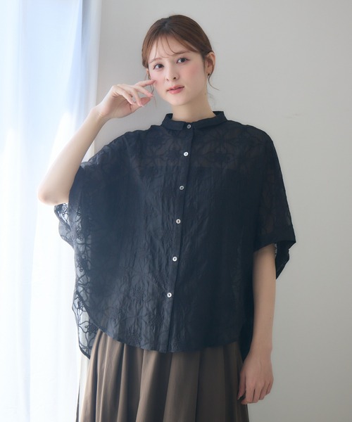 KATHARINE ROSS(キャサリンロス)の「シアー刺繍ドルマンシャツ(シャツ/ブラウス・レディース・アイボリー/ブラック・FREE)」の7枚目の写真